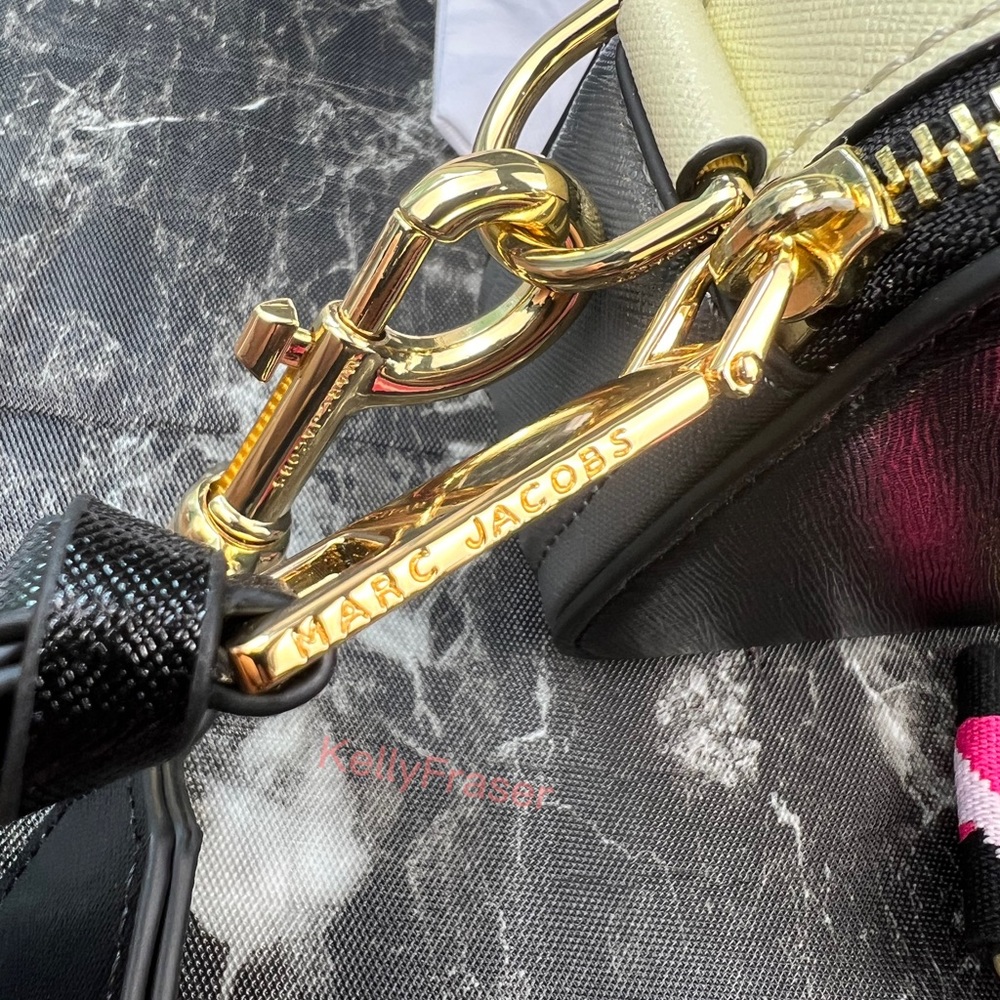 NWOT MARC JACOBS the snapshot  shoulder bag - Picture 10 of 12